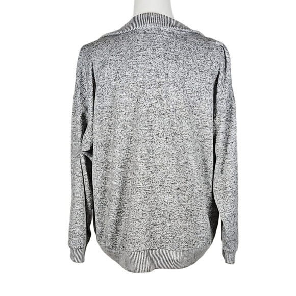 Soft Gray Sweater with Kangaroo Pocket and Zip Neckline - Picture 3 of 8